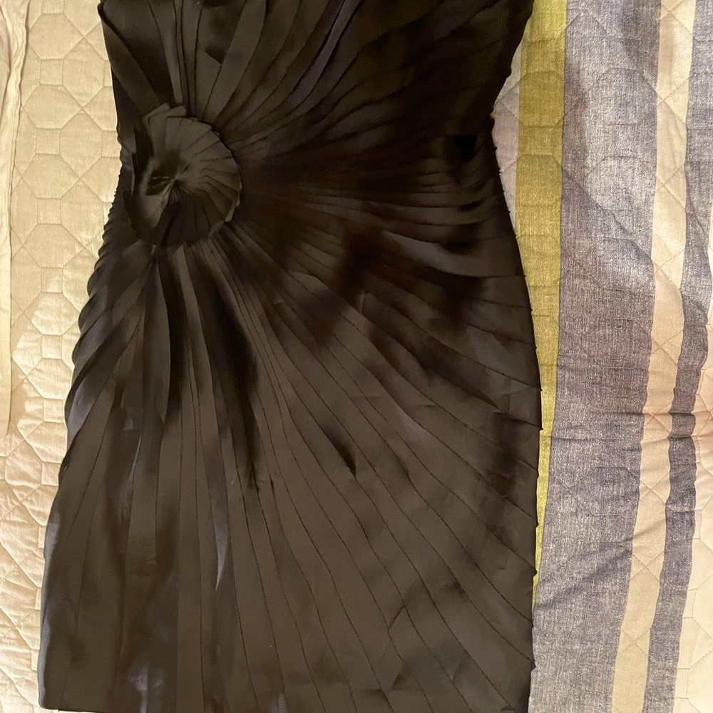 NEW W/TAGS BADGLEY MISCHKA STRAPLESS COCKTAIL DRESS, SIZE 10